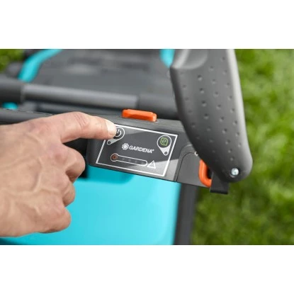 Gardena Akku-Rasenmäher Set PowerMax Li-40/37 Inkl. Akku Und Ladegerät 10 Gardena Akku-Rasenmäher Set PowerMax Li-40/37 Inkl. Akku Und Ladegerät – Bild 10