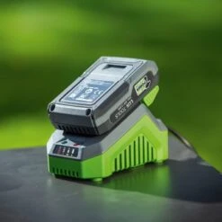 LUX 1 PowerSystem Starter-Set Mit 20 V 2 Ah Li-Ion Akku Und Schnellladegerät -Startseite Umfassend 4007871960514 A 01 1