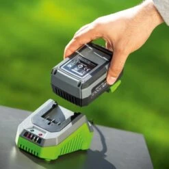 LUX 20 V Li-Ion Akku 1 PowerSystem 2 Ah 12 LUX 20 V Li-Ion Akku 1 PowerSystem 2 Ah -Startseite Umfassend 4007871960514 A 02