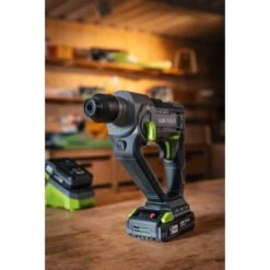 LUX Akku-Bohrhammer 1 PowerSystem A-BH-20 -Startseite Umfassend mer LUX DSC00758 web 72dpi